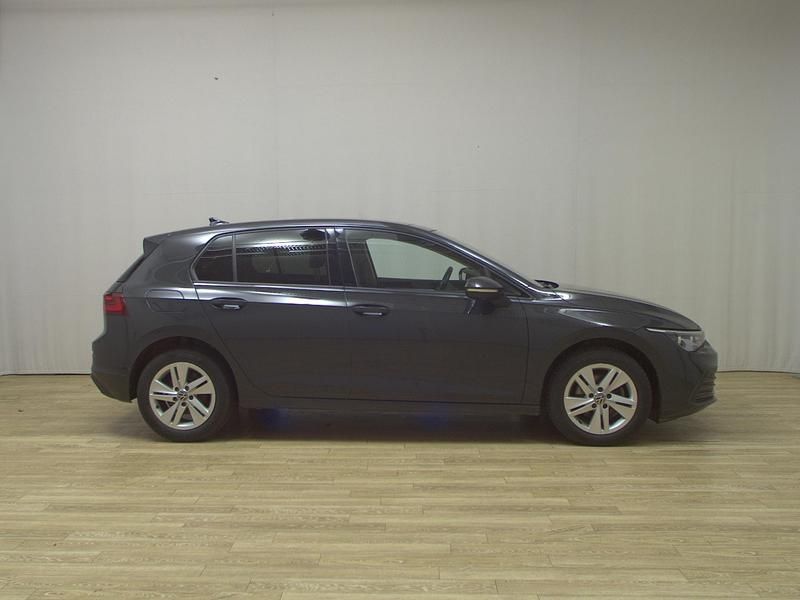 Gebraucht VW Golf VIII Pro 116 PS (85 kW) 2022 Grau Limousine