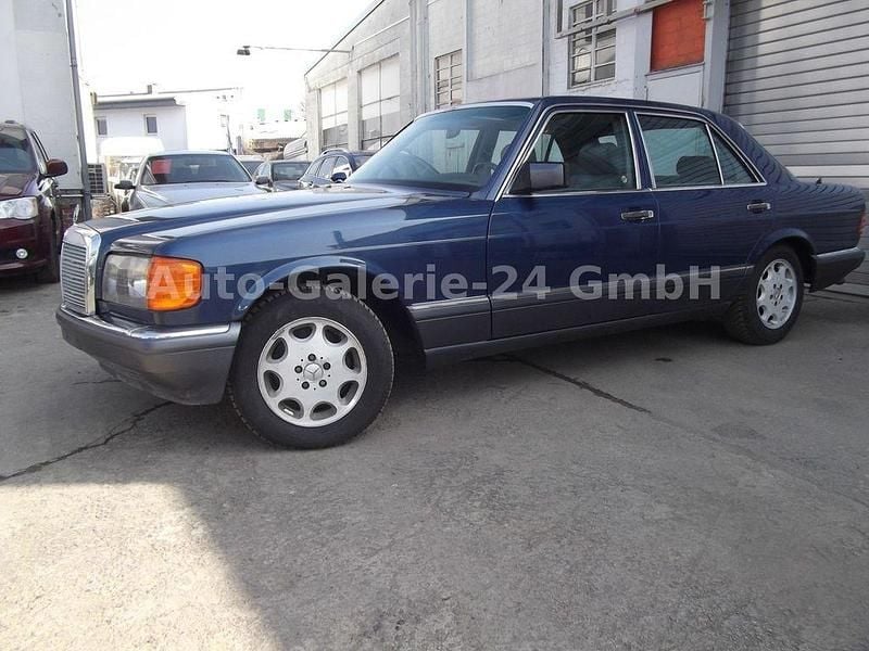 Blau Gebraucht 1986 Mercedes S420 Limousine | 17.999 € - Bild 1/4