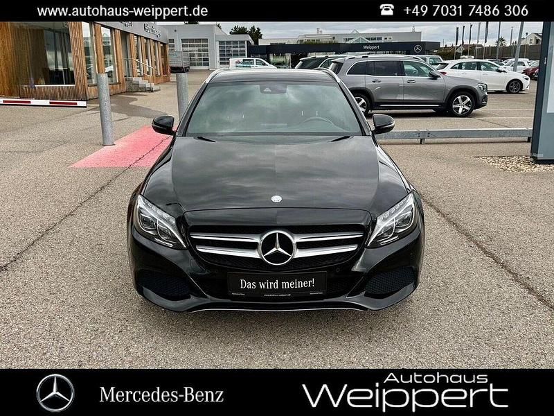Schwarz Gebraucht 2016 Mercedes C220 Avantgarde Limousine | 14.950 € (Guter Preis) - Bild 1/4