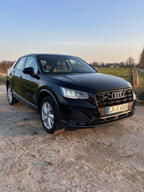Gebraucht Audi Q2 Advanced 150 PS (110 kW) 2021 Schwarz SUV