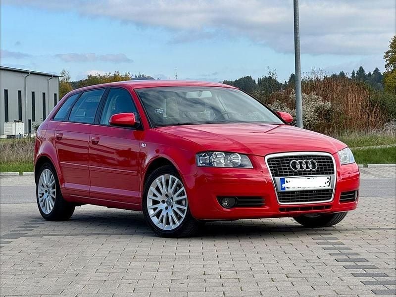 Rot Gebraucht 2005 Audi A3 Sportback Limousine | 1.700 € (Superpreis) - Bild 1/4