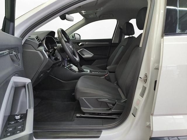 Gebraucht Audi Q3 Sportback Basis 245 PS (180 kW) 2023 Weiss SUV