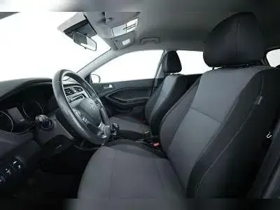Gebraucht Hyundai i20 101 PS (74 kW) 2020 Grau Kleinwagen