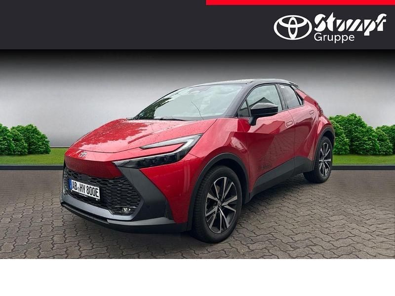 Rot Gebraucht 2025 Toyota C-HR Team SUV | 36.990 € (Fairer Preis) - Bild 1/4
