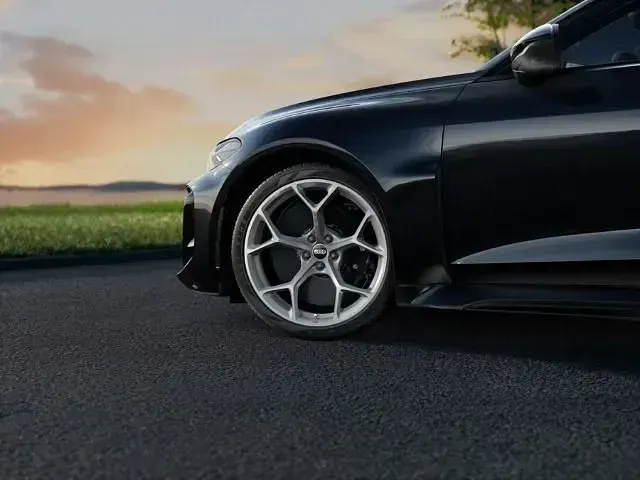 Neu Audi RS5 Sport 639 PS (469 kW) 2026 Rot Kombi