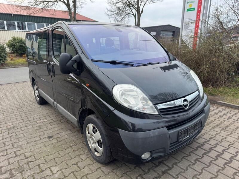 Gebraucht Opel Vivaro 114 PS (83 kW) 2014 Schwarz Van / Kleinbus