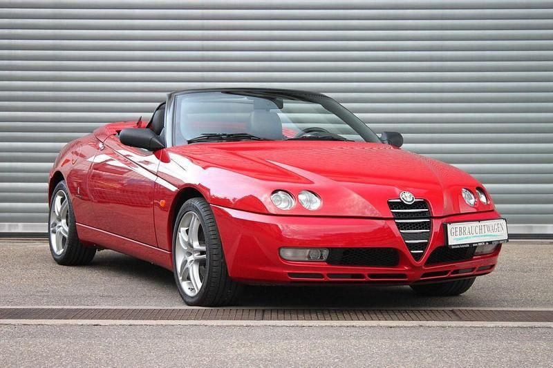 Rot Gebraucht 2005 Alfa Romeo Spider Cabrio | 12.780 € - Bild 1/4