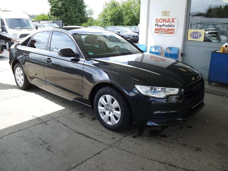 Gebraucht Audi A6 179 PS (131 kW) 2012 Grau Limousine