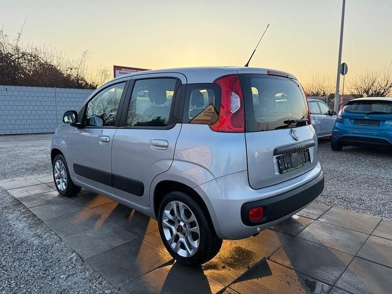 Gebraucht Fiat Panda Lounge 86 PS (63 kW) 2016 Silber Limousine