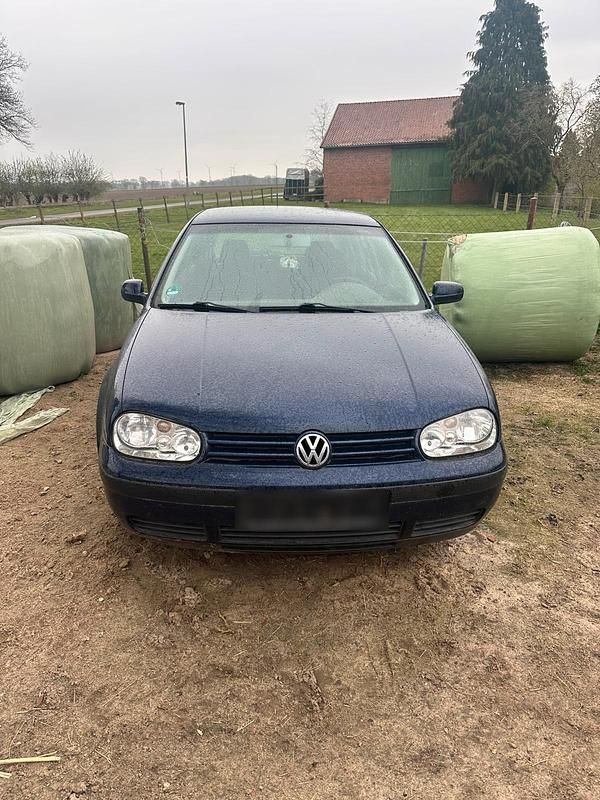 Gebraucht VW Golf IV 55 PS (40 kW) 2002 Blau Kleinwagen