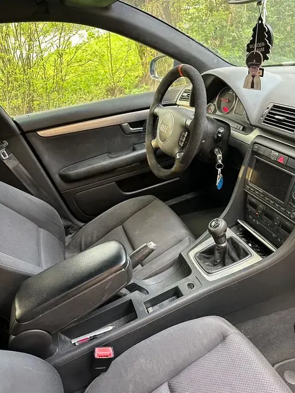 Gebraucht Audi A4 140 PS (102 kW) 2004 Blau Kombi