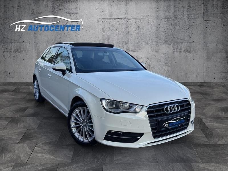 Weiß Gebraucht 2014 Audi A3 Ambiente Limousine | 14.999 € (Fairer Preis) - Bild 1/4