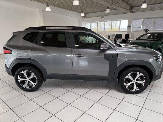 Neu Dacia Duster Journey 122 PS (89 kW) 2026 Grau SUV