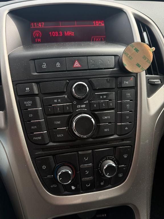 Gebraucht Opel Astra Edition 116 PS (85 kW) 2010 Schwarz Limousine