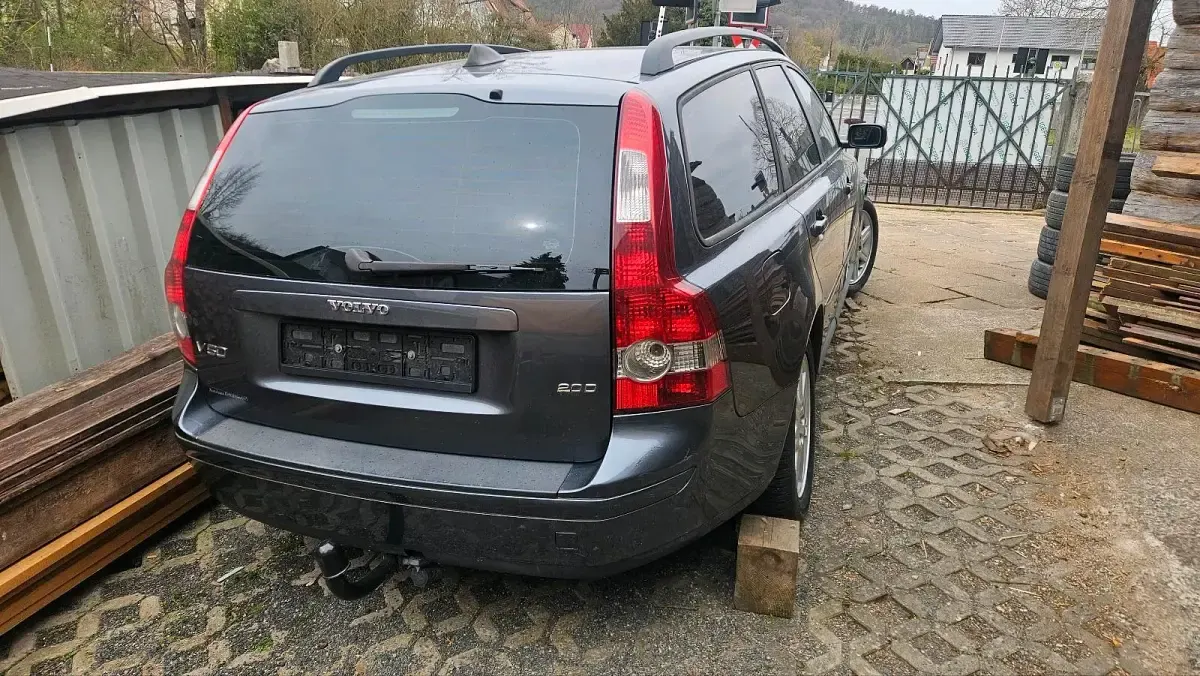 Gebraucht Volvo V50 136 PS (100 kW) 2005 Andere farben Kombi