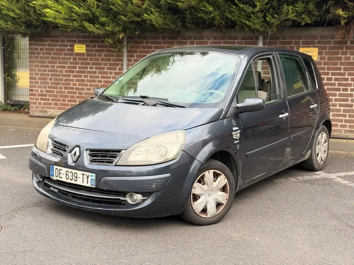 Gebraucht Renault Scénic III 106 PS (77 kW) 2009 Grau Van / Kleinbus