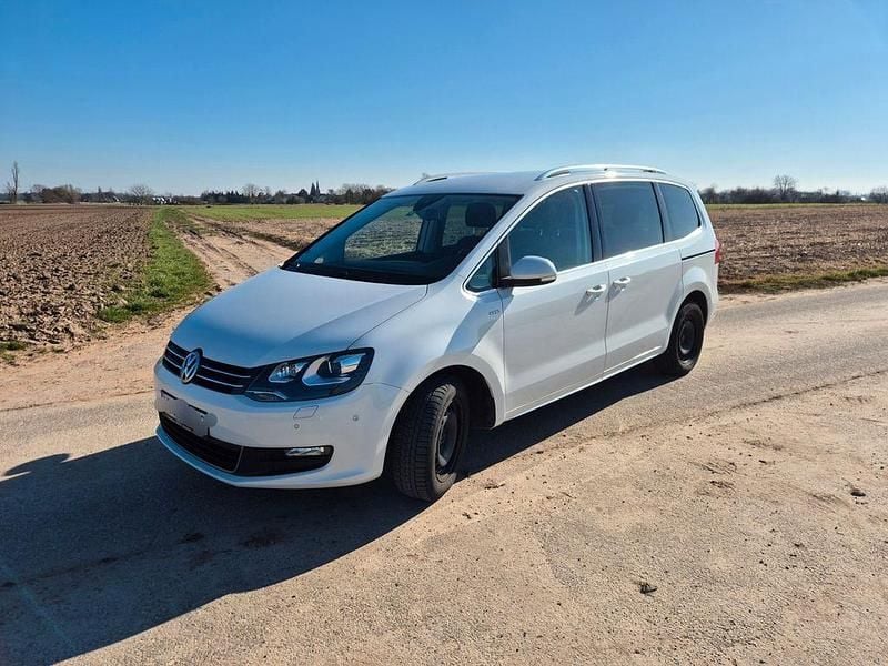 Gebraucht VW Sharan Life 177 PS (130 kW) 2013 Weiß Van / Kleinbus