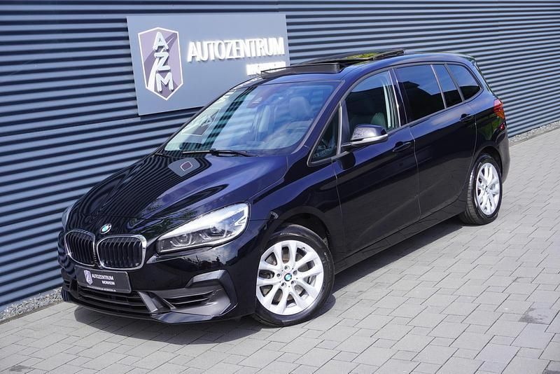 Schwarz ii Gebraucht 2020 BMW 220 Gran Tourer Advantage Van / Kleinbus | 21.990 € (Fairer Preis) - Bild 1/4