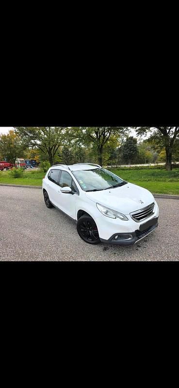 Gebraucht Peugeot 2008 Allure 92 PS (67 kW) 2014 Weiß SUV