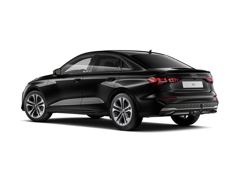 Gebraucht Audi A3 Ambiente 150 PS (110 kW) 2025 Mythosschwarz metallic (metallic) Limousine