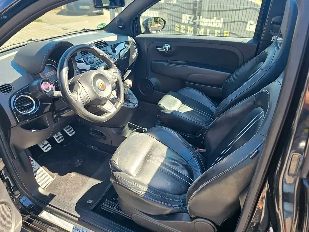 Gebraucht Abarth 595C Turismo 160 PS (117 kW) 2015 Schwarz Cabrio