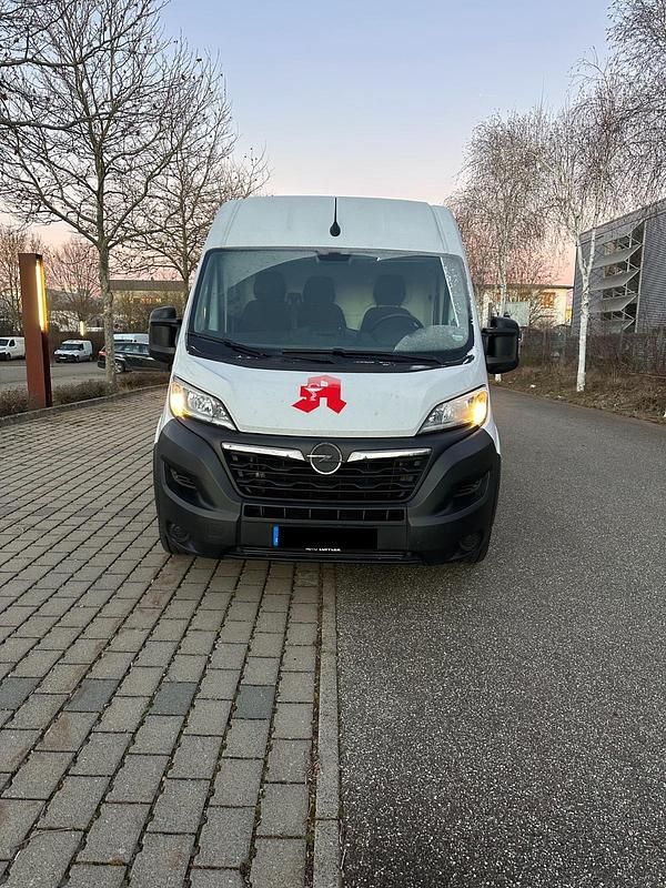 Gebraucht Opel Movano 140 PS (102 kW) 2022 Weiß Van