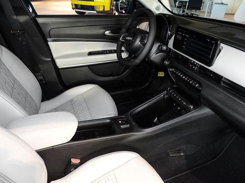 Neu Fiat 600 La Prima 145 PS (106 kW) 2025 Gruen SUV