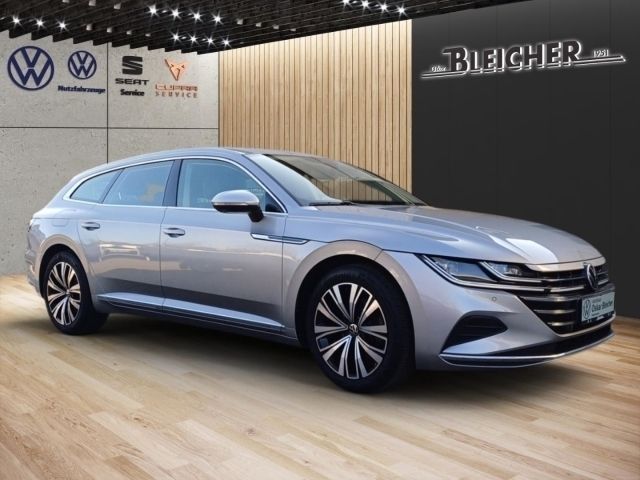 Gebraucht VW Arteon Elegance 200 PS (147 kW) 2022 Silber Kombi