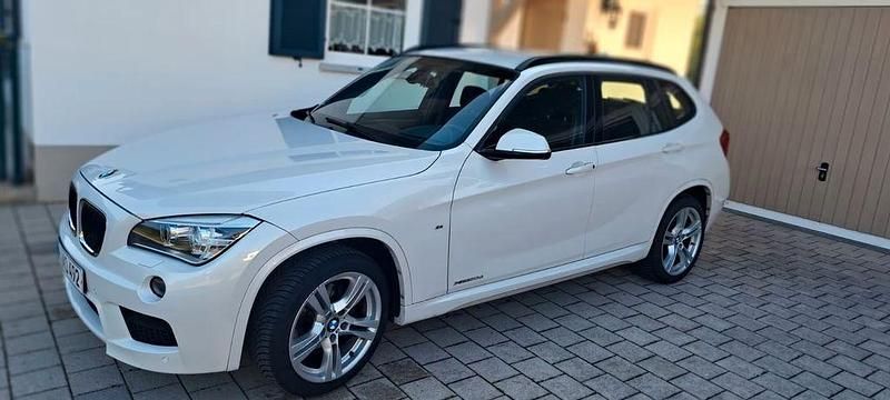 Weiß Gebraucht 2015 BMW X1 M Sport SUV | 10.600 € (Superpreis) - Bild 1/4