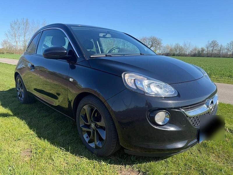 Second-hand Opel Adam 69 CP (50 kW) 2018 Negru Hatchback