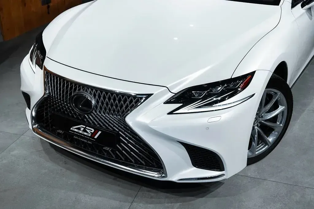 Gebraucht Lexus LS500h 359 PS (264 kW) 2018 Weiß Limousine