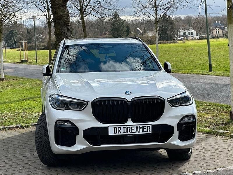 Weiß Gebraucht 2020 BMW X5 M Sport SUV | 50.000 € (Superpreis) - Bild 1/4