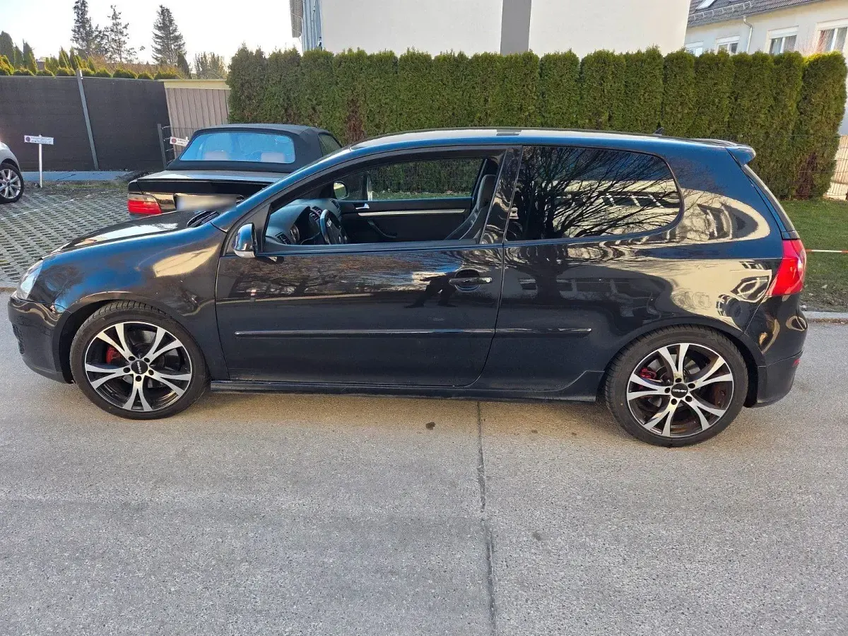 Gebraucht VW Golf GTI 300 PS (220 kW) 2006 Schwarz Coupé