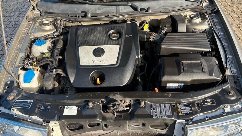 Gebraucht Skoda Octavia Tour 101 PS (74 kW) 2007 Beige Kombi