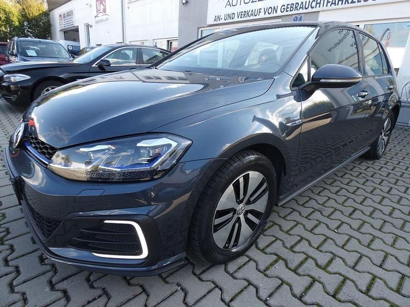 Gebraucht VW Golf VII GTE 150 PS (110 kW) 2017 Blau Limousine