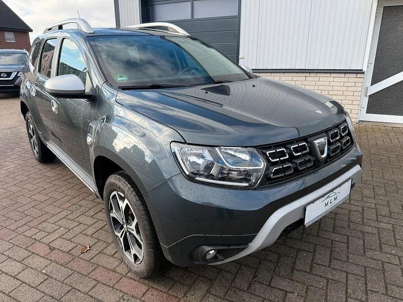Schwarz Gebraucht 2020 Dacia Duster Prestige SUV | 11.990 € (Guter Preis) - Bild 1/4