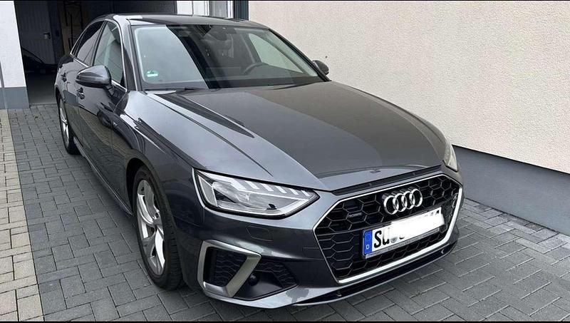 Gebraucht Audi A4 S-Line 204 PS (150 kW) 2022 Grau Limousine