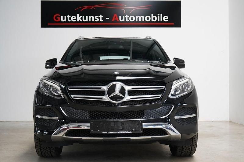Gebraucht Mercedes GLE400 333 PS (244 kW) 2016 Schwarz SUV