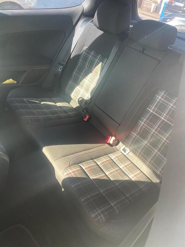 Gebraucht VW Golf GTI 211 PS (155 kW) 2012 Weiß Coupé