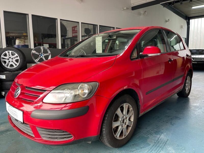 Rot Gebraucht 2005 VW Golf Plus Cross Trendline Van / Kleinbus | 3.950 € (Etwas zu teuer) - Bild 1/4