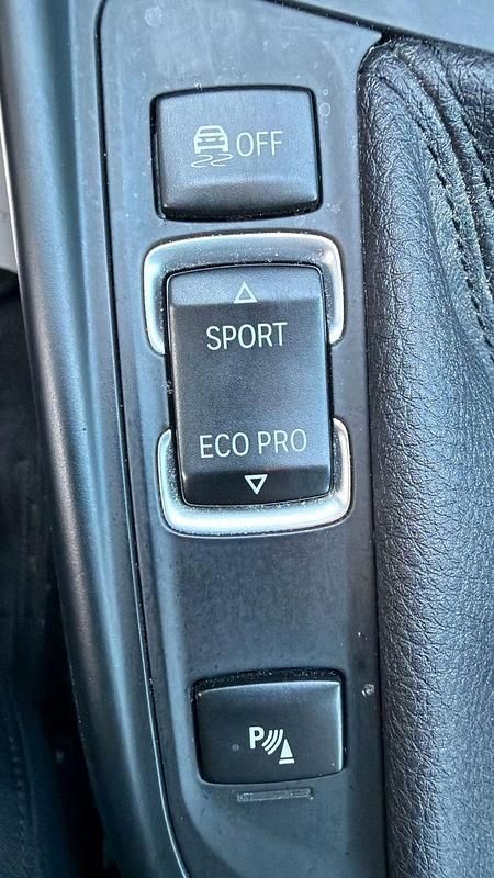 Gebraucht BMW 116 Advantage 109 PS (80 kW) 2016 Silber Kleinwagen