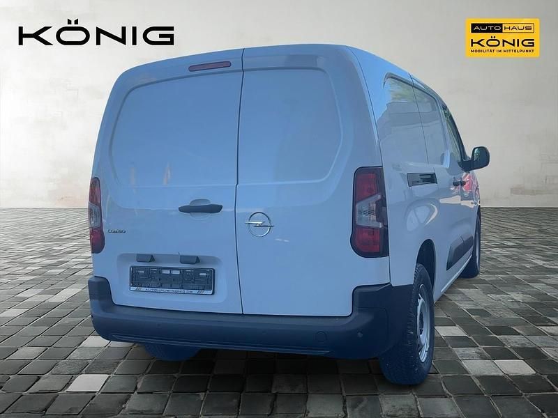 Neu Opel Combo Edition 102 PS (75 kW) 2025 Weiß Van
