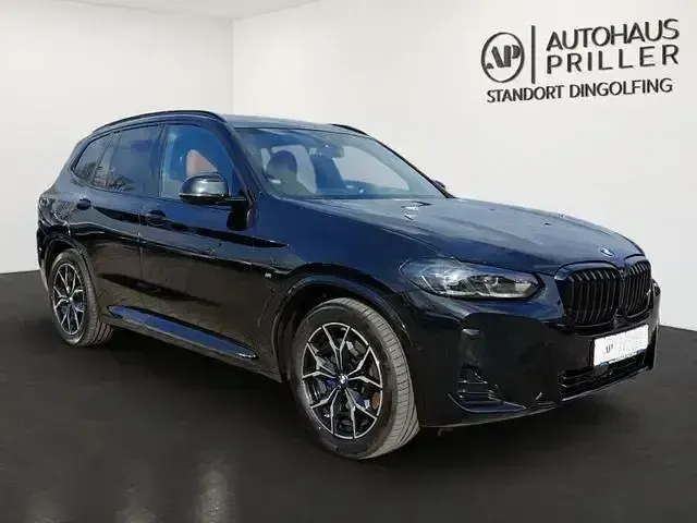 Gebraucht BMW X3 M Sport 286 PS (210 kW) 2023 Saphirschwarz SUV