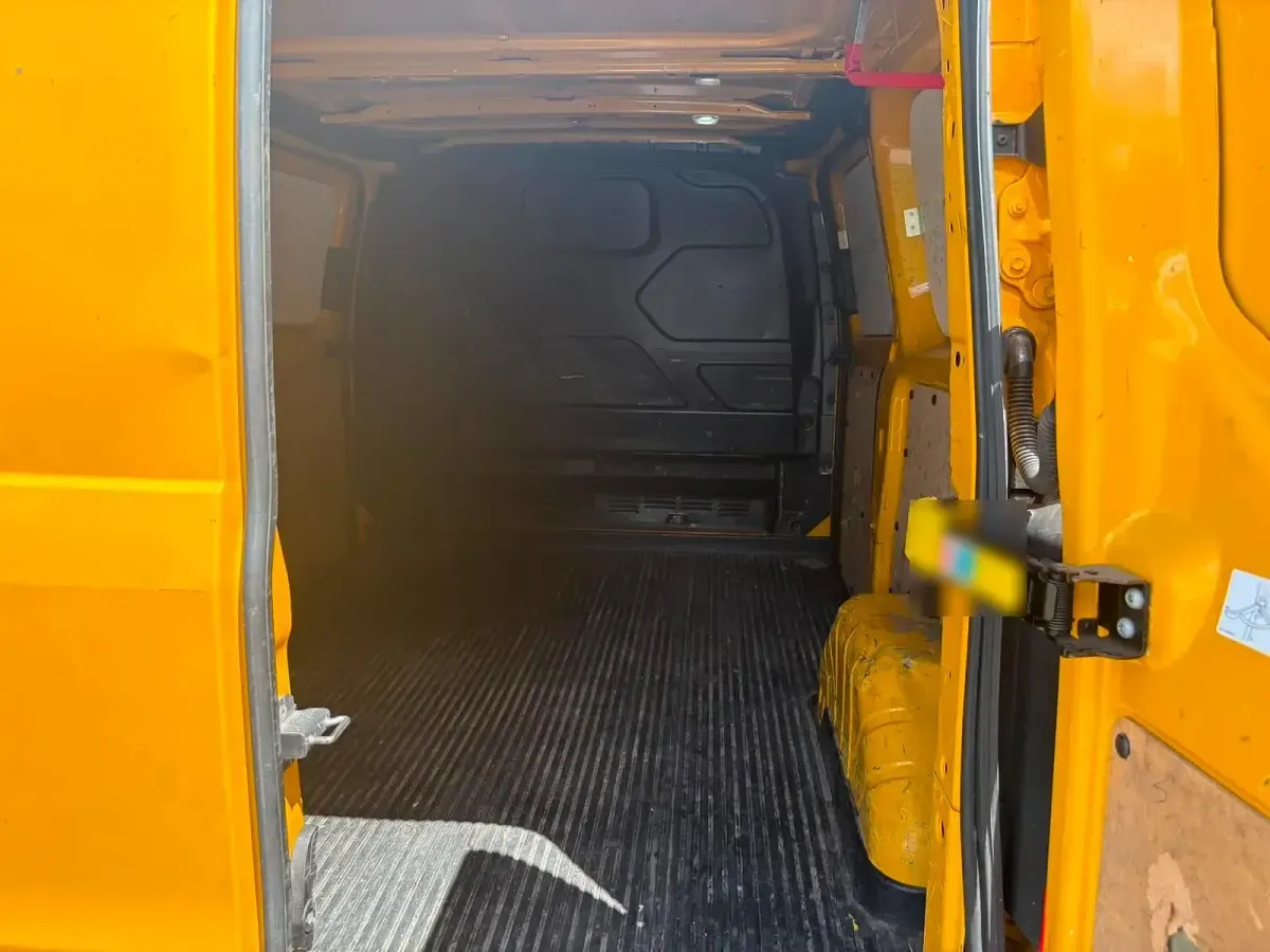 Gebraucht Ford Transit 120 PS (88 kW) 2016 Gelb Van