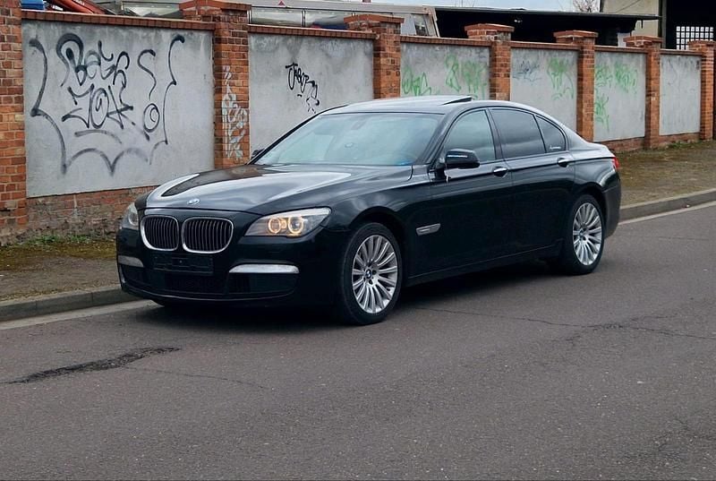 Gebraucht BMW 730 245 PS (180 kW) 2009 Limousine
