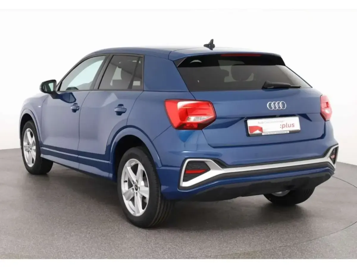 Gebraucht Audi Q2 S-Line 116 PS (85 kW) 2025 Blau SUV