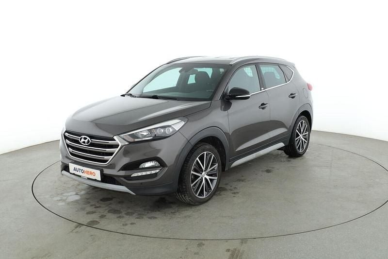 Braun Gebraucht 2018 Hyundai Tucson Passion Plus SUV | 18.610 € (Etwas zu teuer) - Bild 1/3