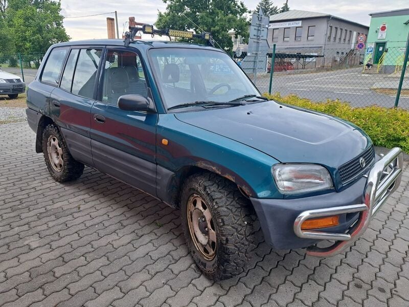 Gebraucht Toyota RAV4 128 PS (94 kW) 1996 Grün SUV