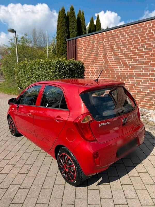 Gebraucht Kia Picanto 69 PS (50 kW) 2012 Rot Kleinwagen