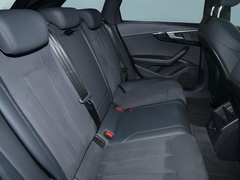 Second-hand Audi A4 163 CP (119 kW) 2021 Negru Break